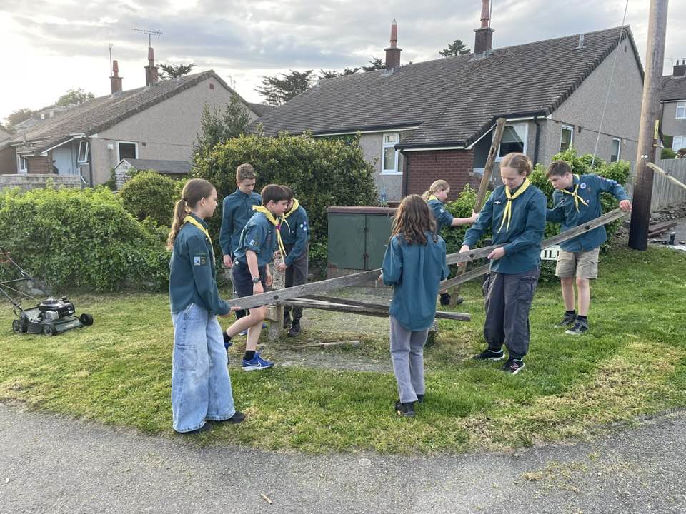 No photo description available.